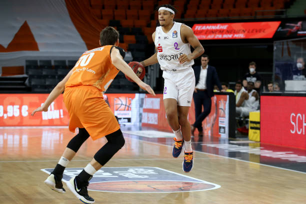 多支劲敌 多支劲敌