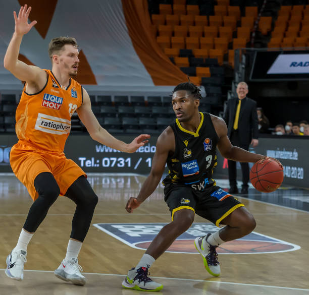 乌拉圭中场 乌拉圭中场