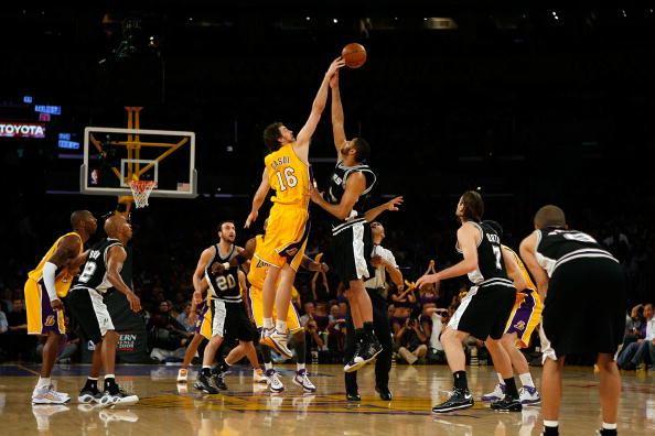 与此同时 与此同时